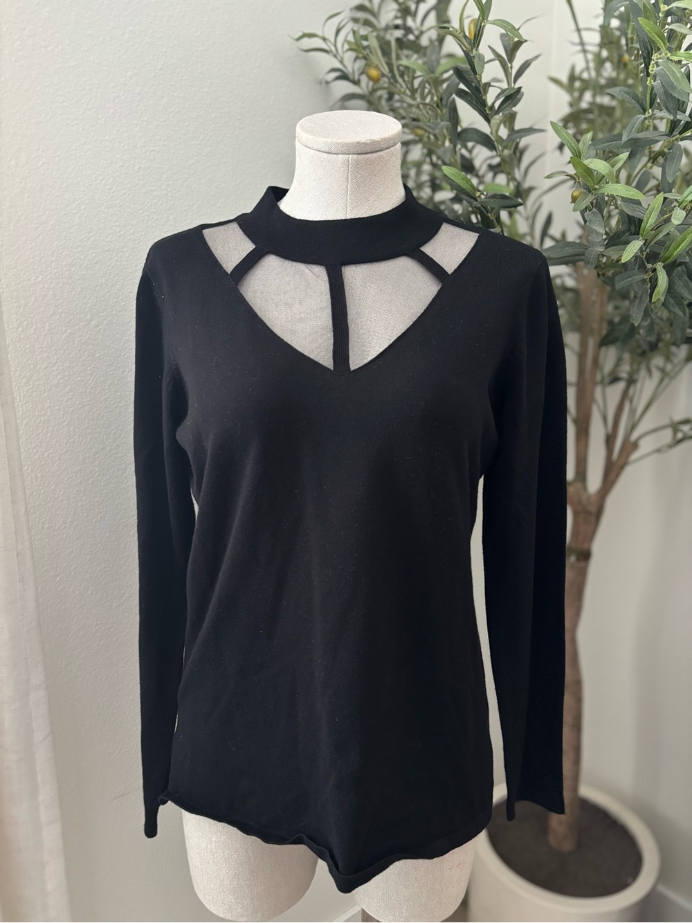 Questions Mesh Cut Out Lightweight Sweater Top sz M